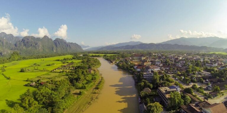 Laos fängt Vieng