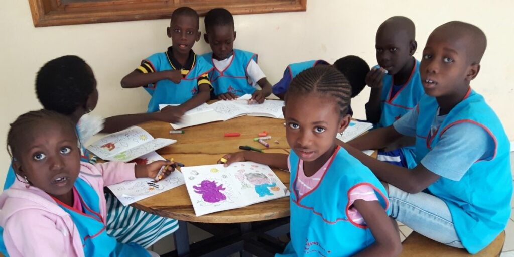 volunteer abroad alliance - Senegal - Warang - Grundschulbildung für gehörlose Kinder